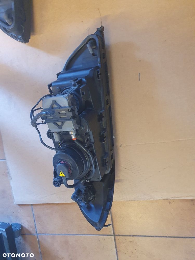 REFLEKTOR L/P BMW E 39 5 XENON EUROPA - 9