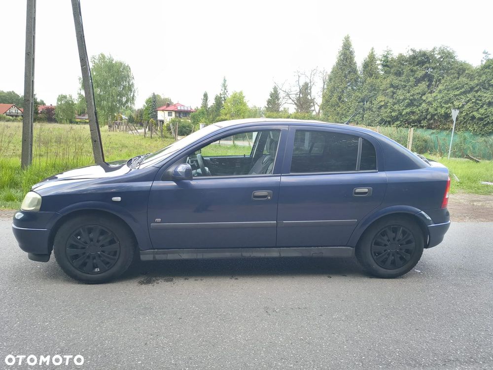 Opel Astra 1.4 Sport - 2
