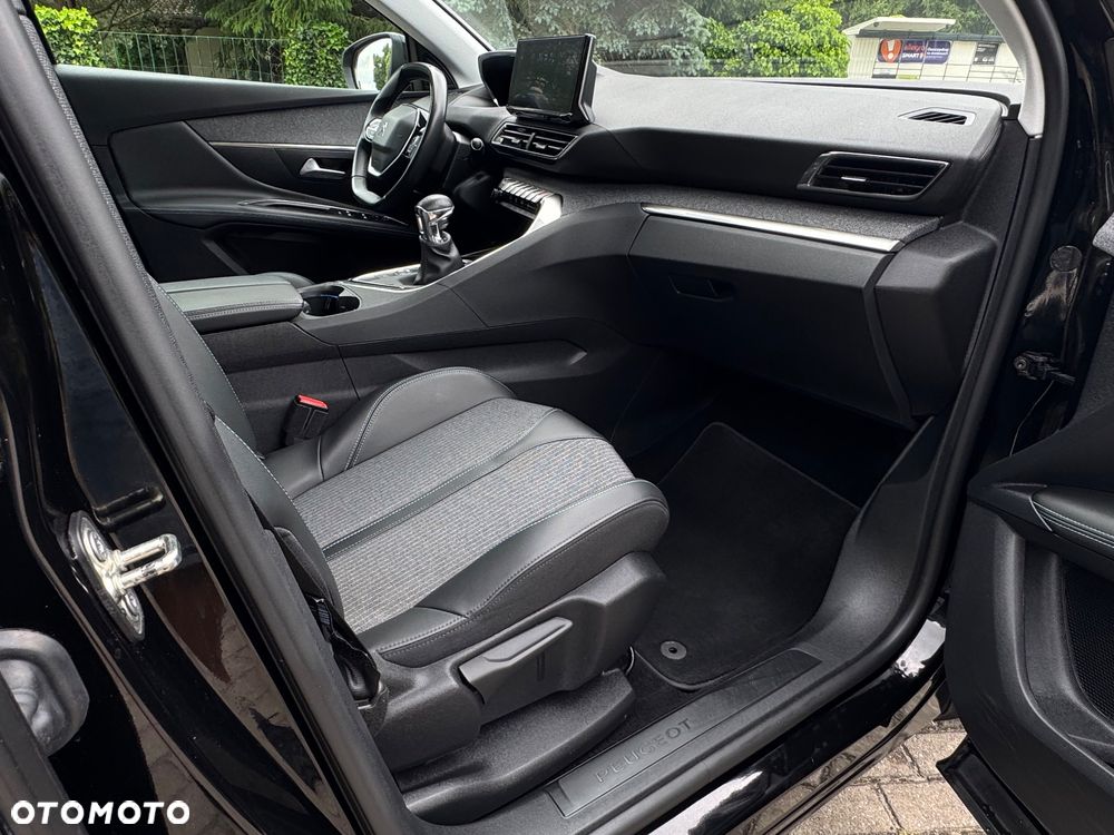 Peugeot 3008 1.5 BlueHDi GT S&S - 25
