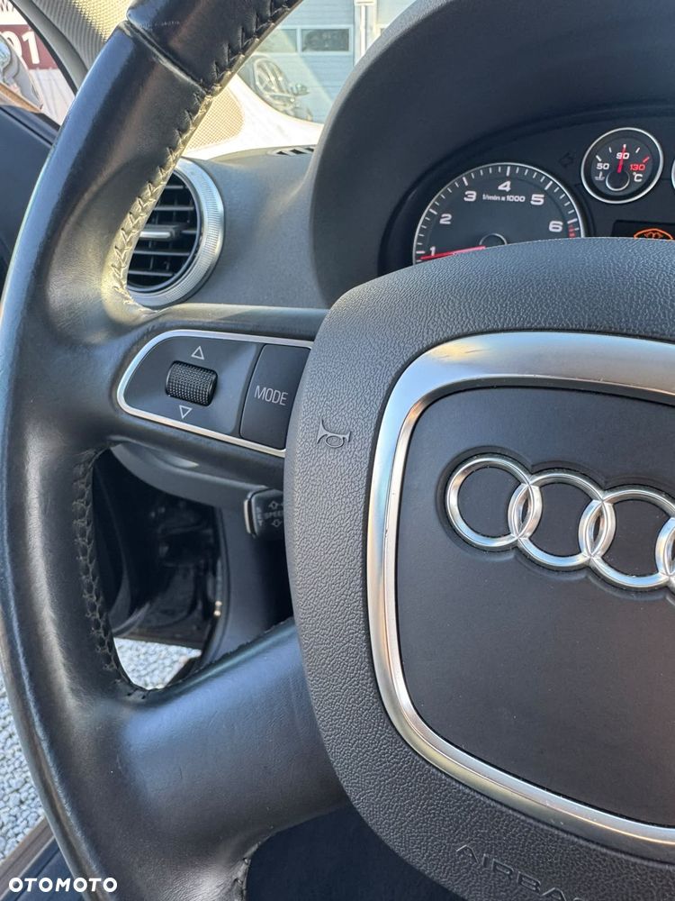 Audi A3 Sportback 1.4 TFSI Ambiente - 14