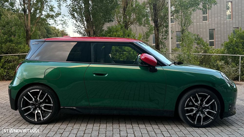 MINI 3 Portas Cooper SE JCW M - 9