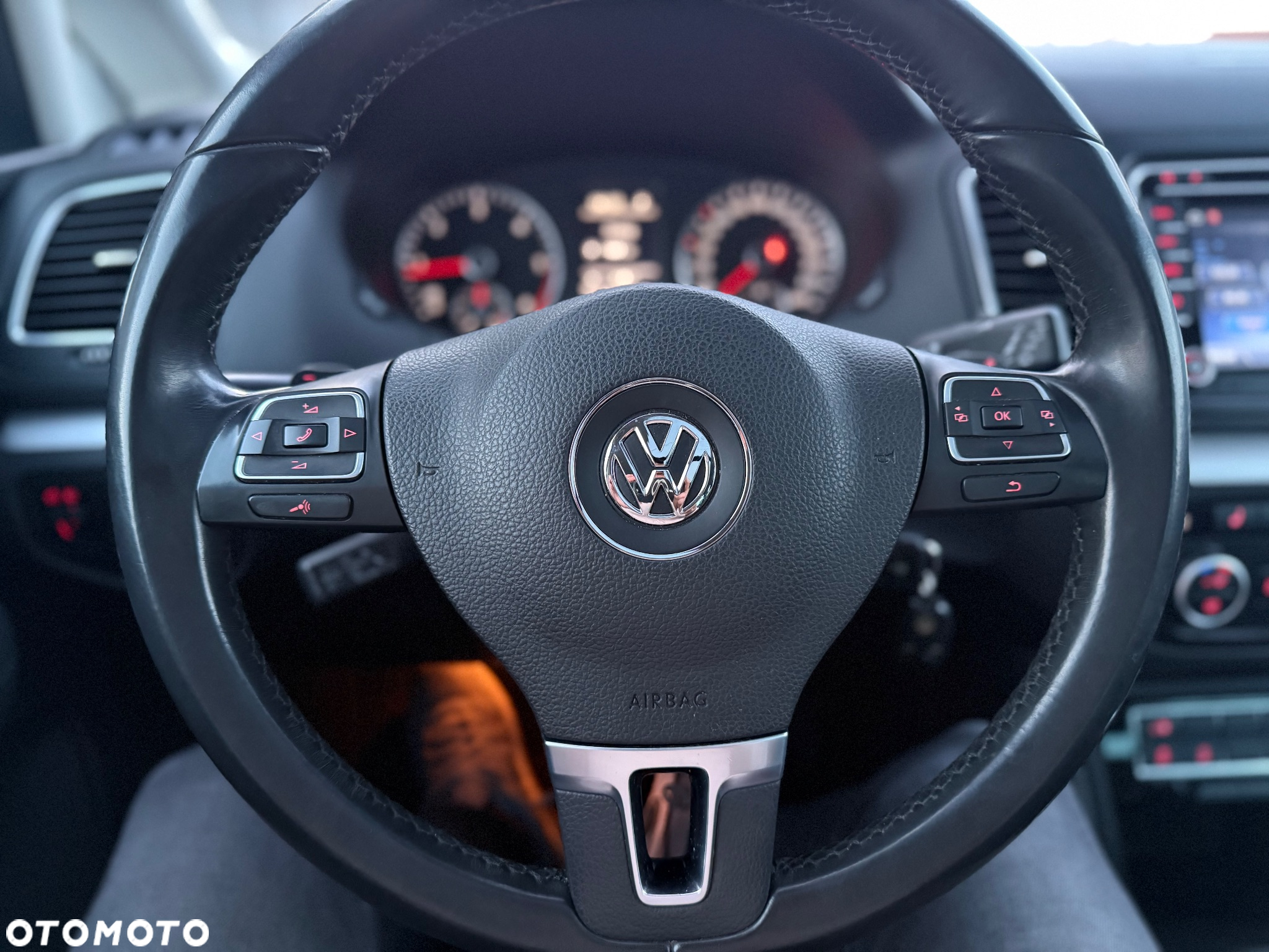 Volkswagen Sharan 2.0 TDI Highline DSG - 14