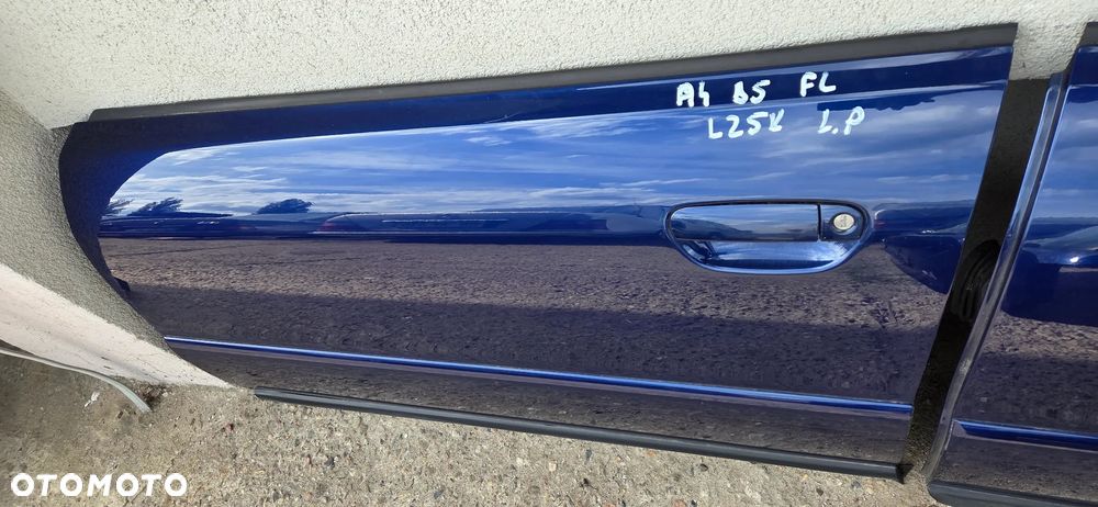 Drzwi poszycie Audi A4 B5 FL LZ5K - 8
