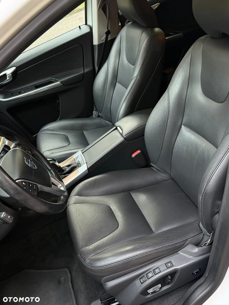 Volvo XC 60 - 17
