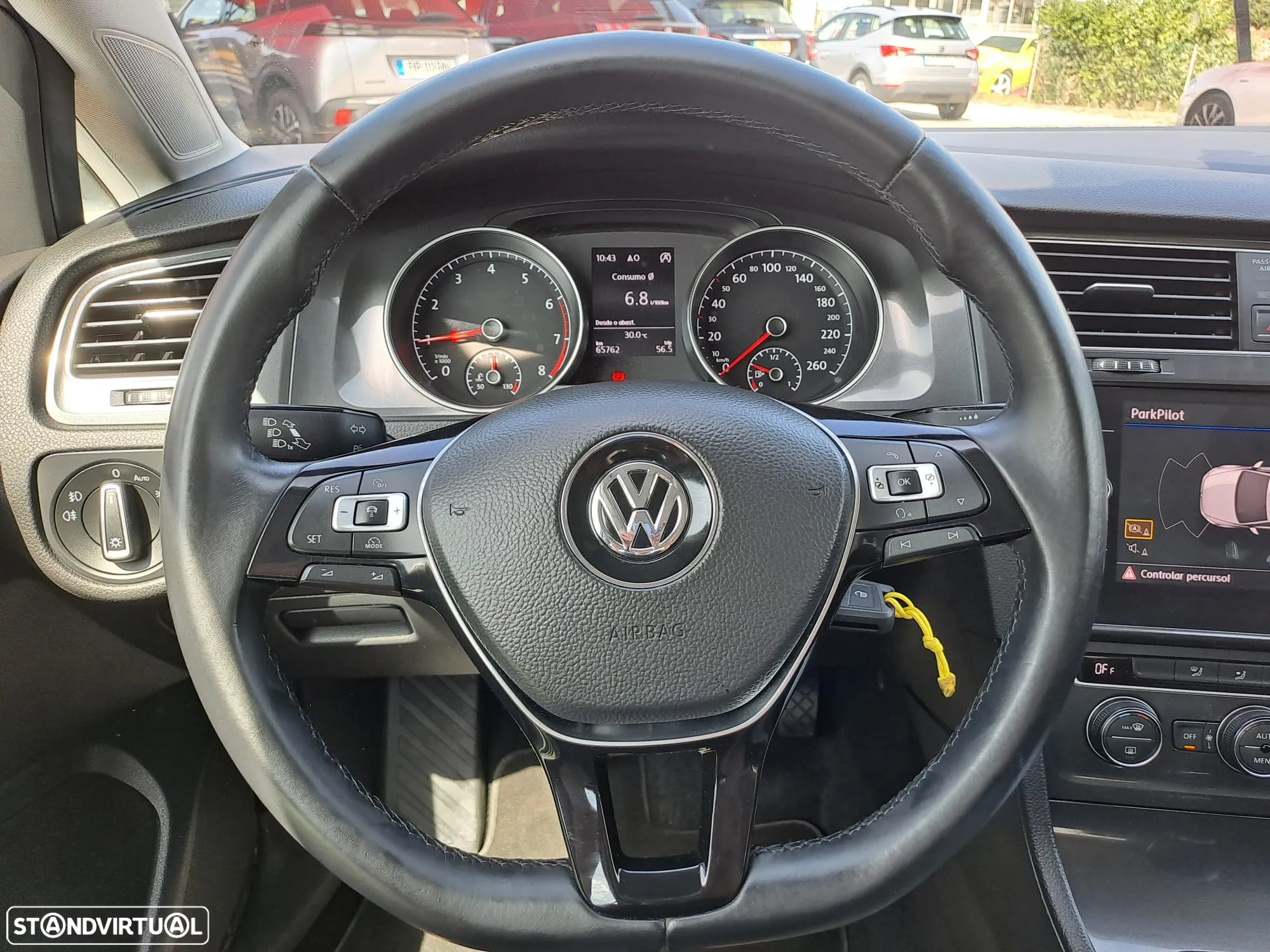 VW Golf 1.0 TSI Confortline - 22