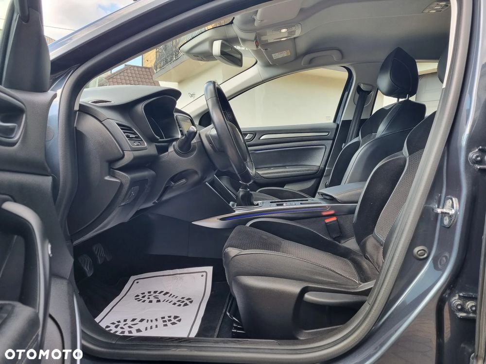 Renault Megane 1.3 TCe FAP Intens - 5