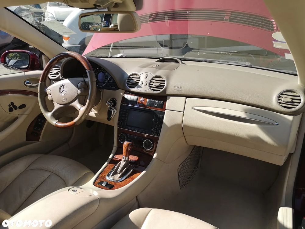 Mercedes-Benz CLK 350 7G-TRONIC Avantgarde - 26