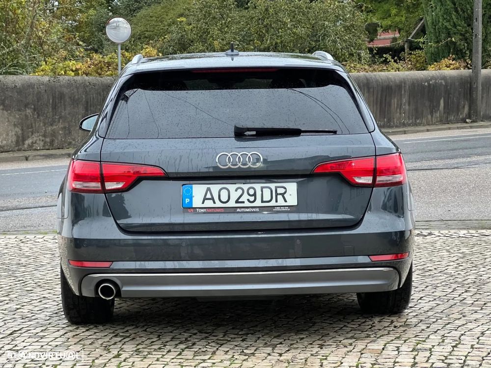 Audi A4 Avant - 13