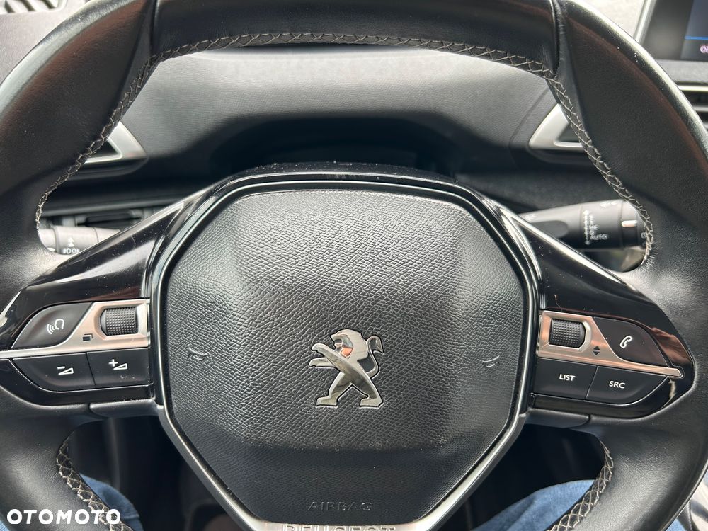 Peugeot 3008 1.5 BlueHDi Allure S&S - 28