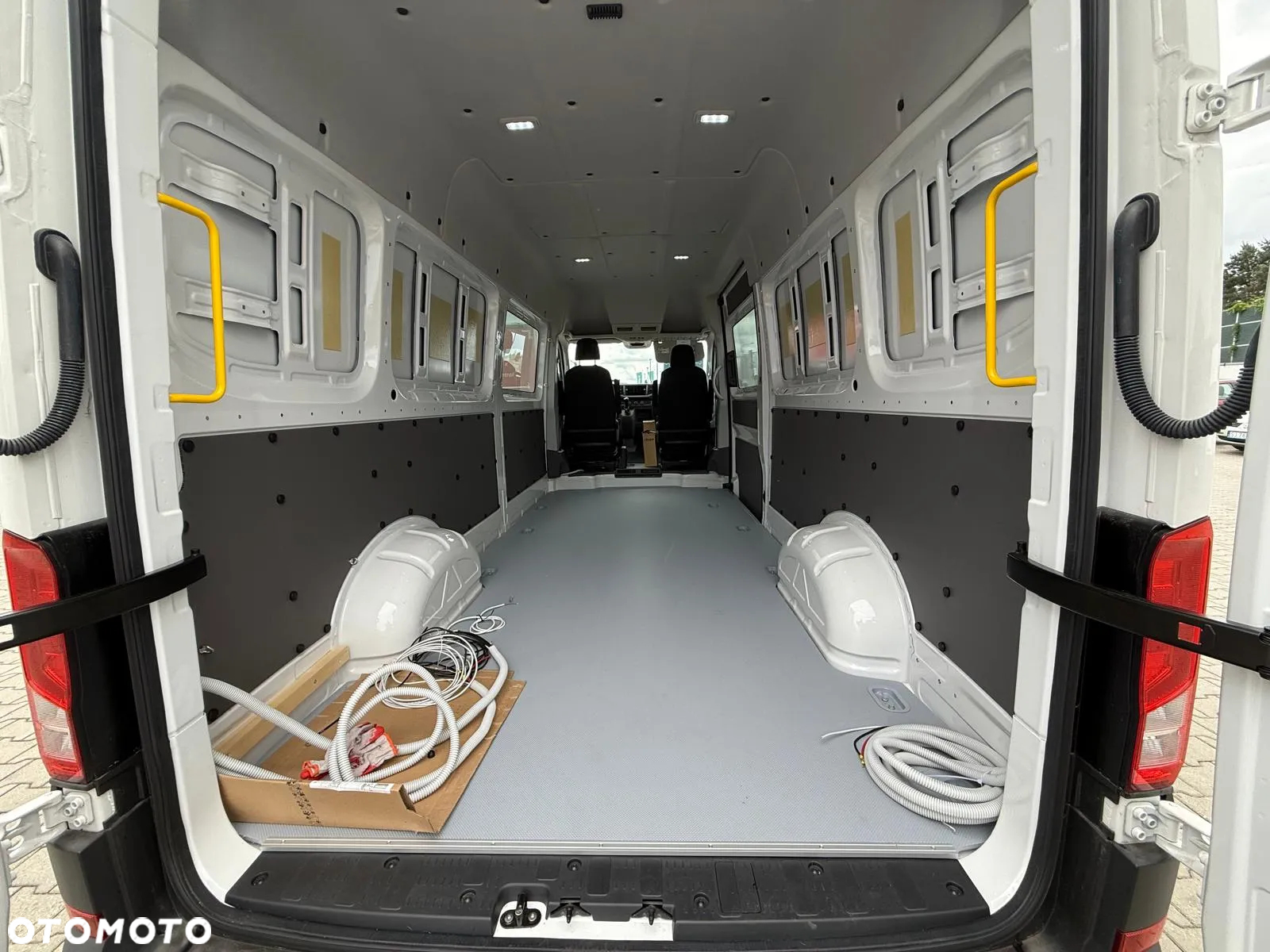 Volkswagen Crafter - 29