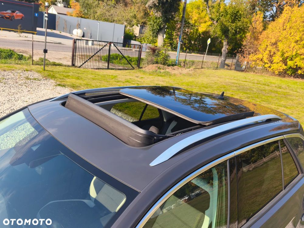 Volkswagen T-Roc - 7
