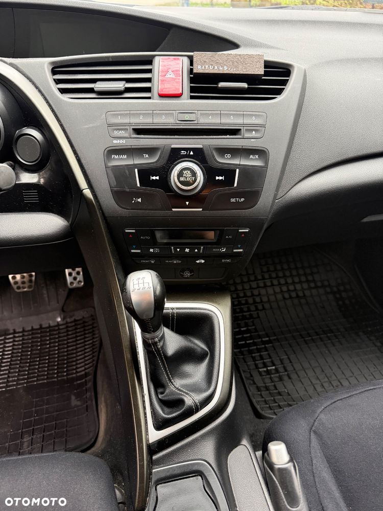 Honda Civic 1.8 Executive - 15