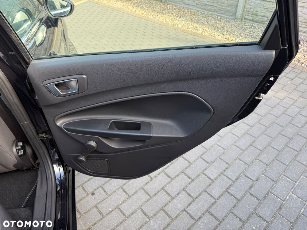 Ford Fiesta 1.25 Trend EU6 - 15