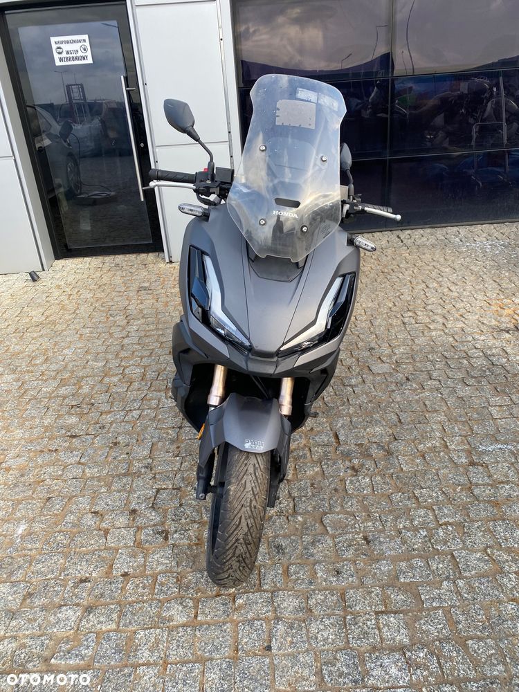 Honda ADV350 - 2