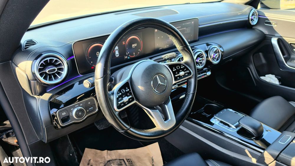 Mercedes-Benz CLA 180 - 10