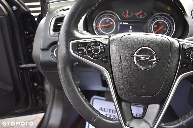Opel Insignia 1.4 T Cosmo S&S - 17