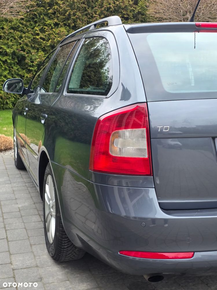 Skoda Octavia 1.6 TDI Ambiente - 18