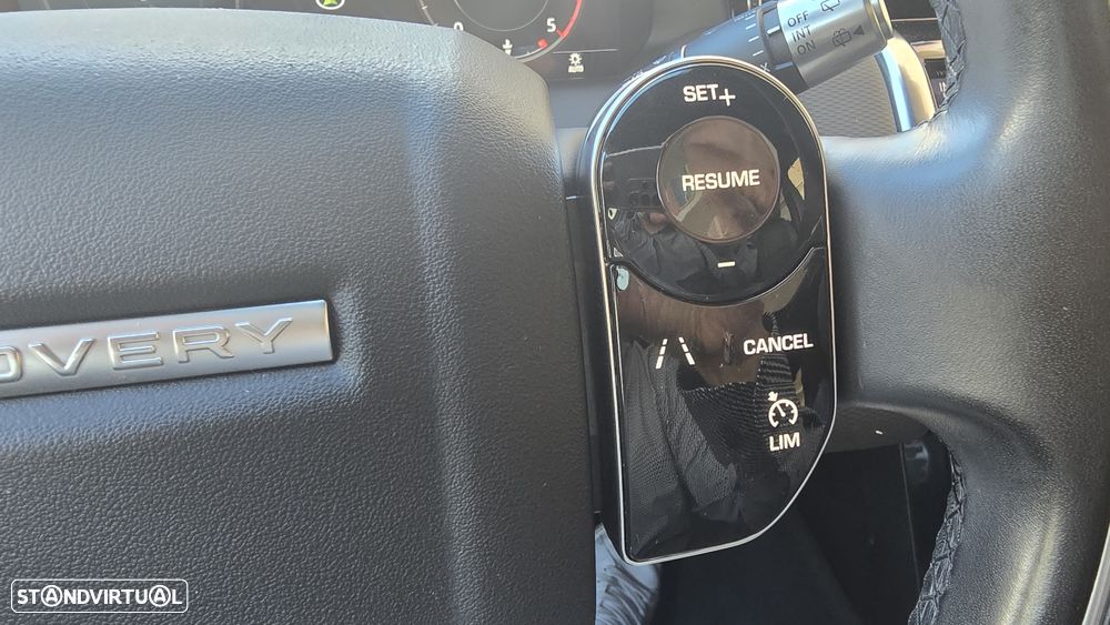 Land Rover Discovery Sport 2.0 eD4 R-Dynamic S 7L - 42