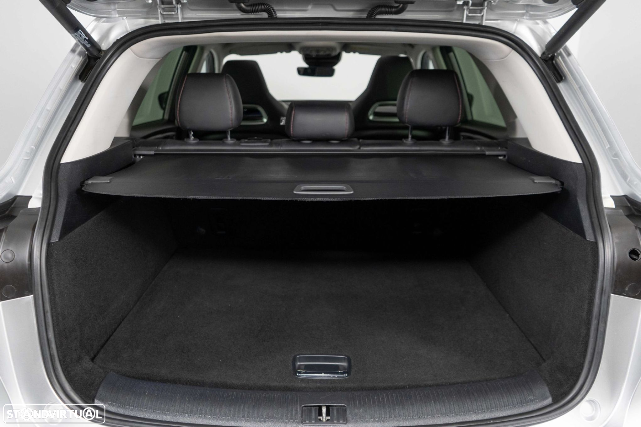 MG EHS 1.5 T-GDI Plug-in Hybrid Luxury - 11