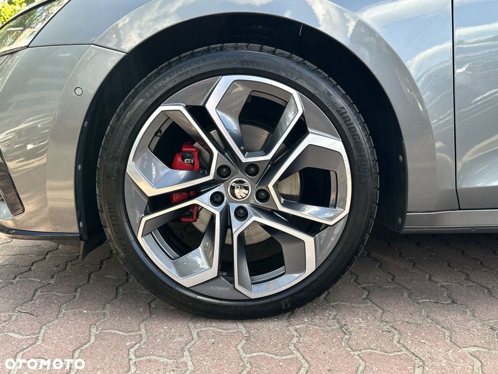 Skoda Octavia 2.0 TDI RS DSG - 39