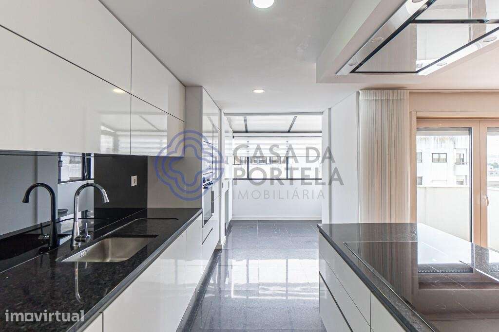 T4+1 Duplex com terraço - Grande imagem: 5/44