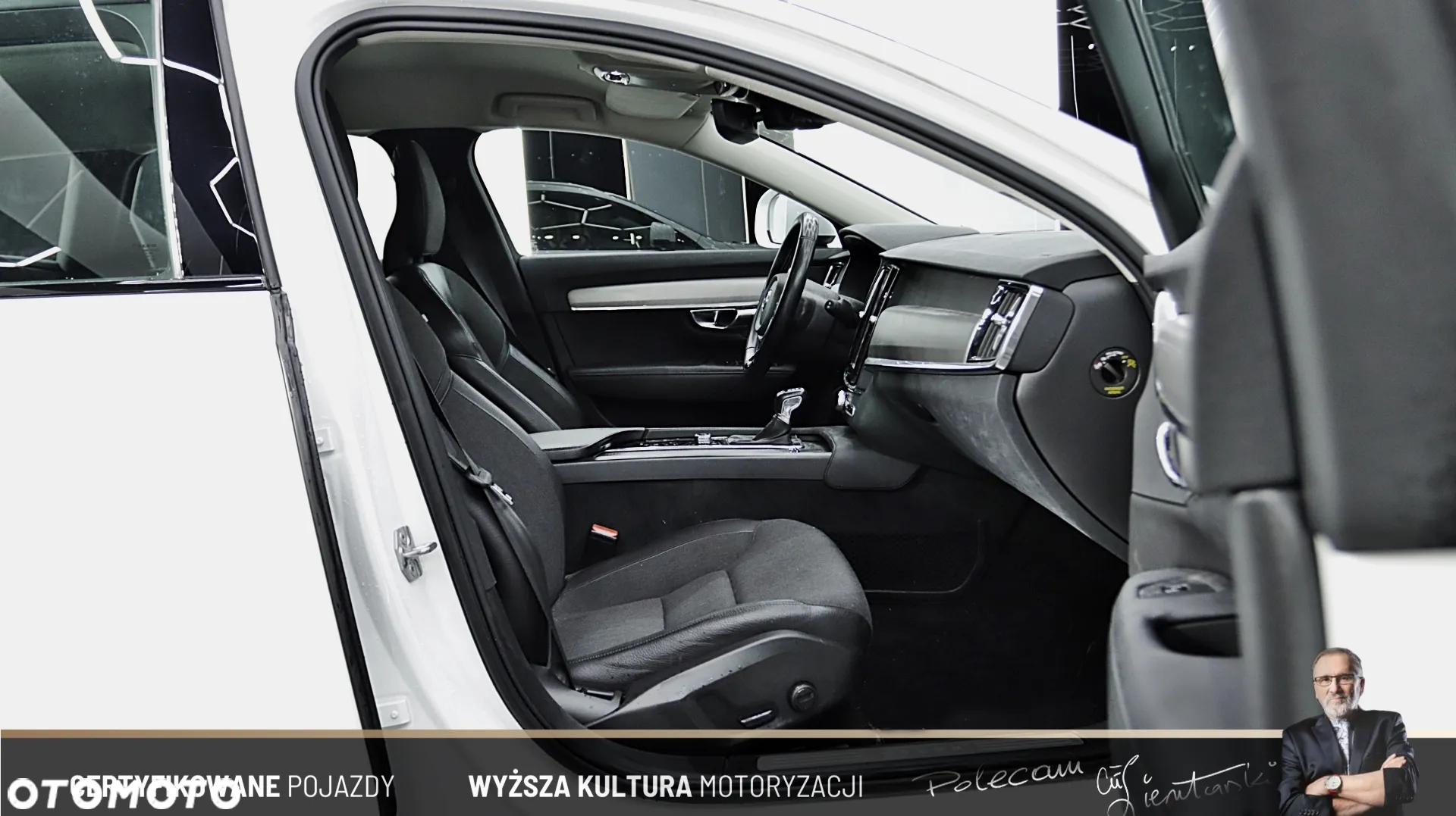 Volvo V90 Cross Country D4 AWD Pro - 19