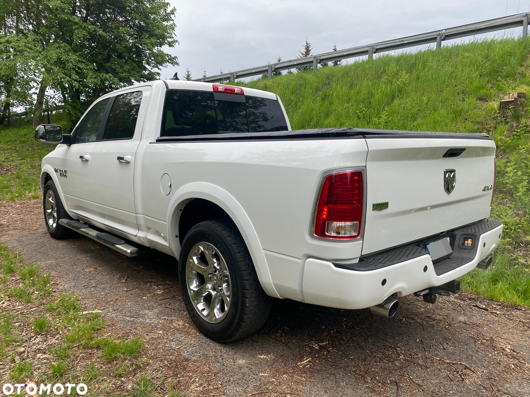 Dodge RAM 1500 5.7 4x4 - 4