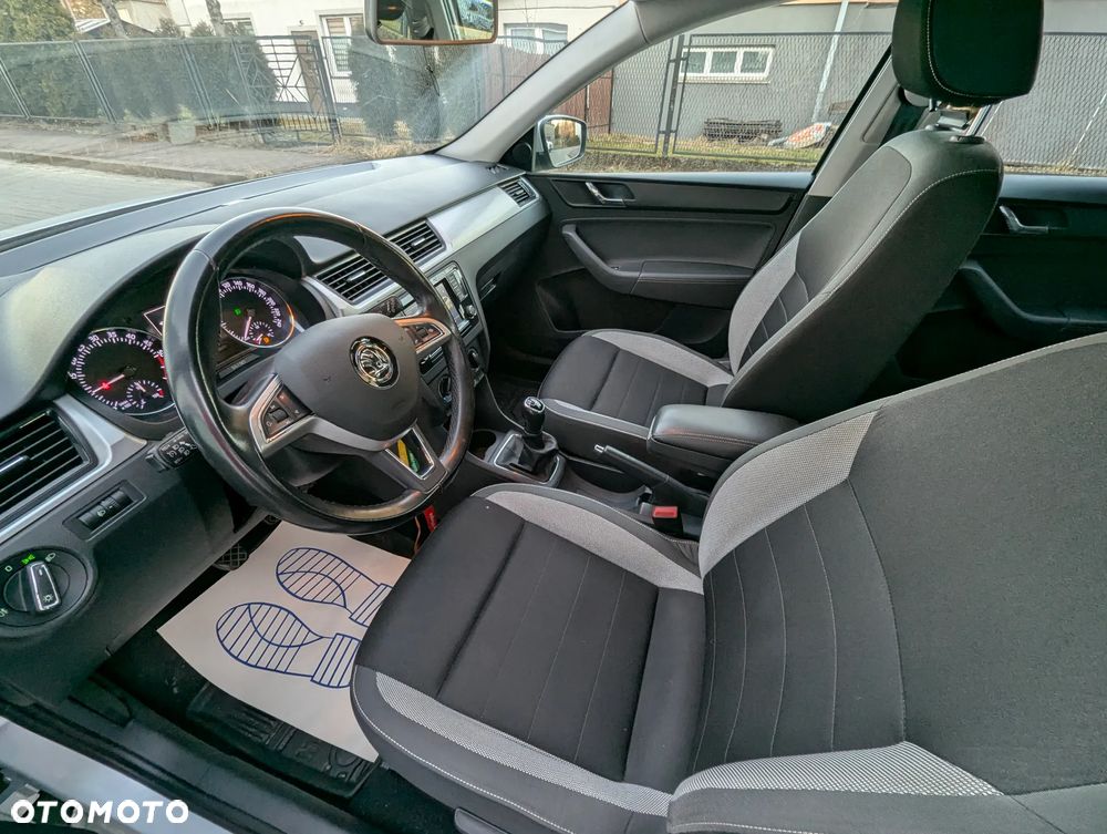 Skoda RAPID Spb 1.4 TDI DPF Joy - 17