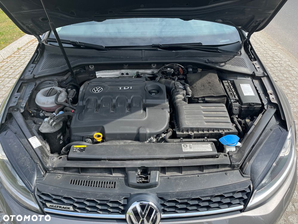 Volkswagen Golf Alltrack - 9