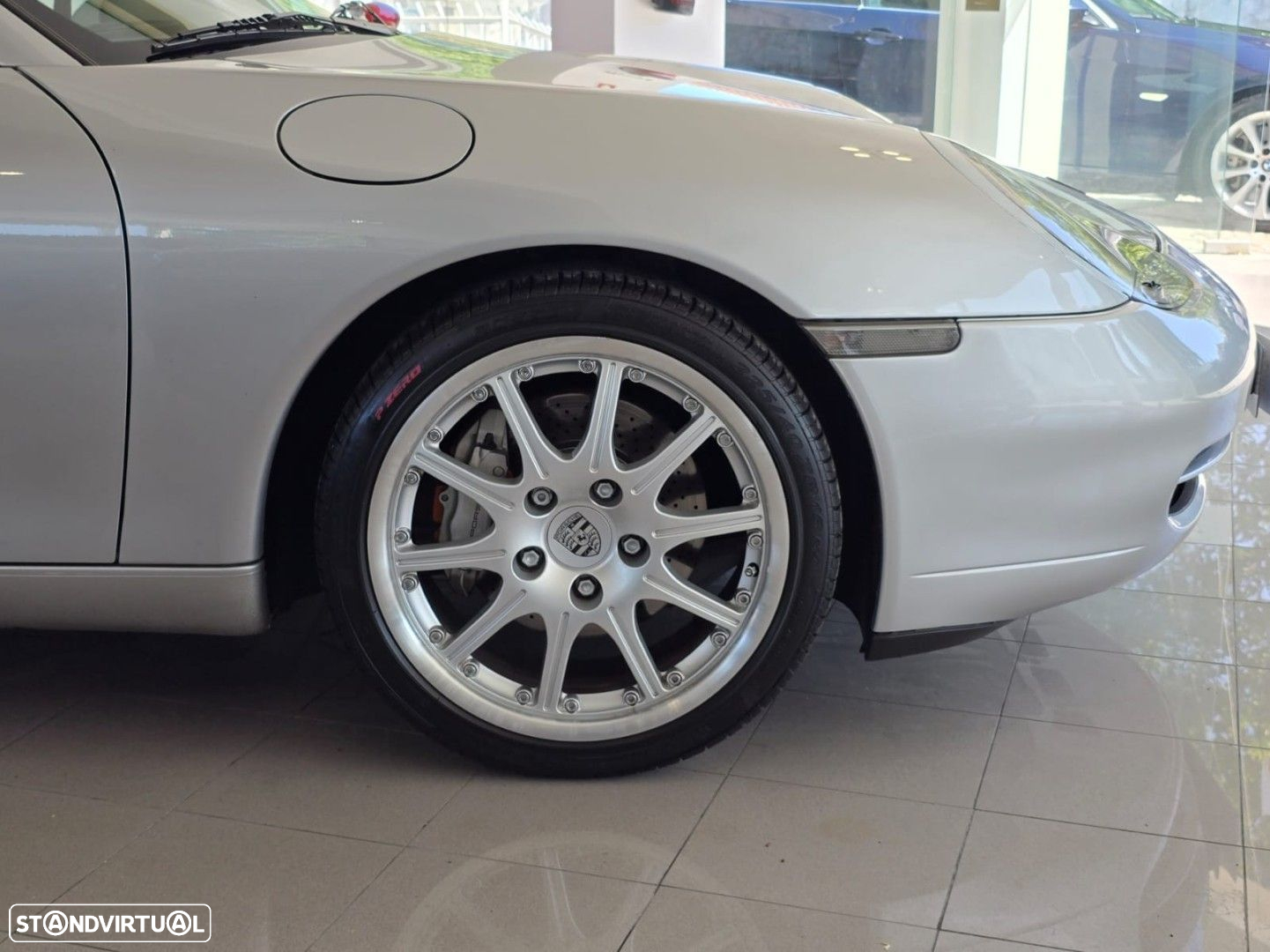 Porsche 911 (996) Carrera 4 Coupé - 17