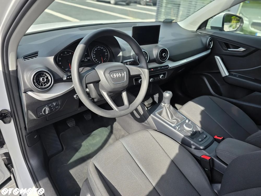 Audi Q2 30 TFSI Sport - 11