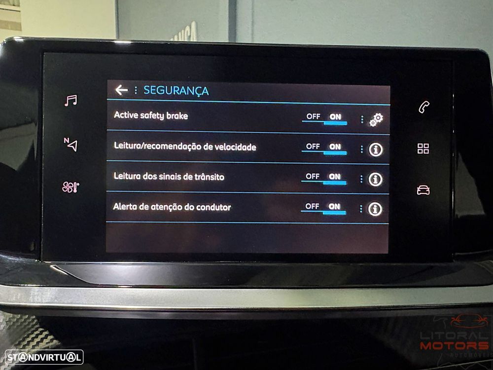 Peugeot 208 1.2 PureTech SE Style - 34