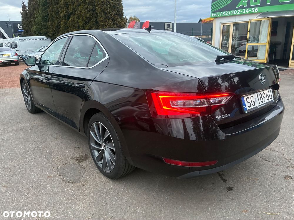 Skoda Superb 2.0 TDI 4x4 L&K DSG - 7