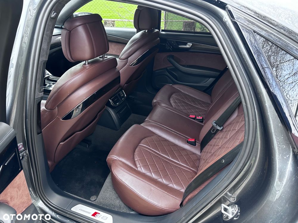 Audi S8 Plus 4.0 TFSI Quattro - 7