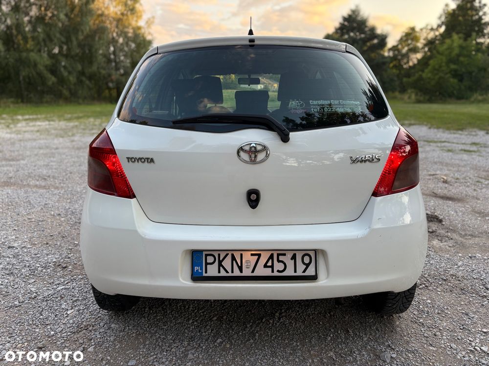 Toyota Yaris 1.0 Luna - 6