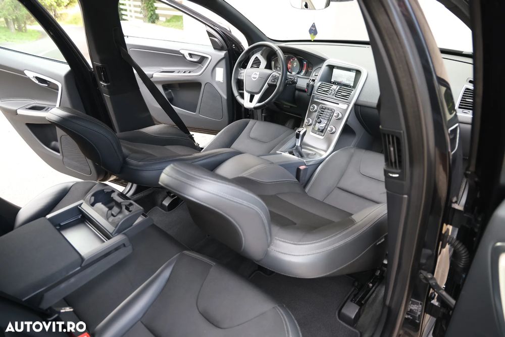 Volvo XC 60 D4 VEA Start-Stop Ocean Race - 16