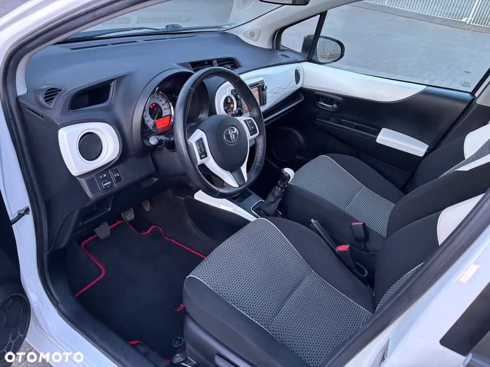 Toyota Yaris 1.33 VVT-i Edition-S - 14