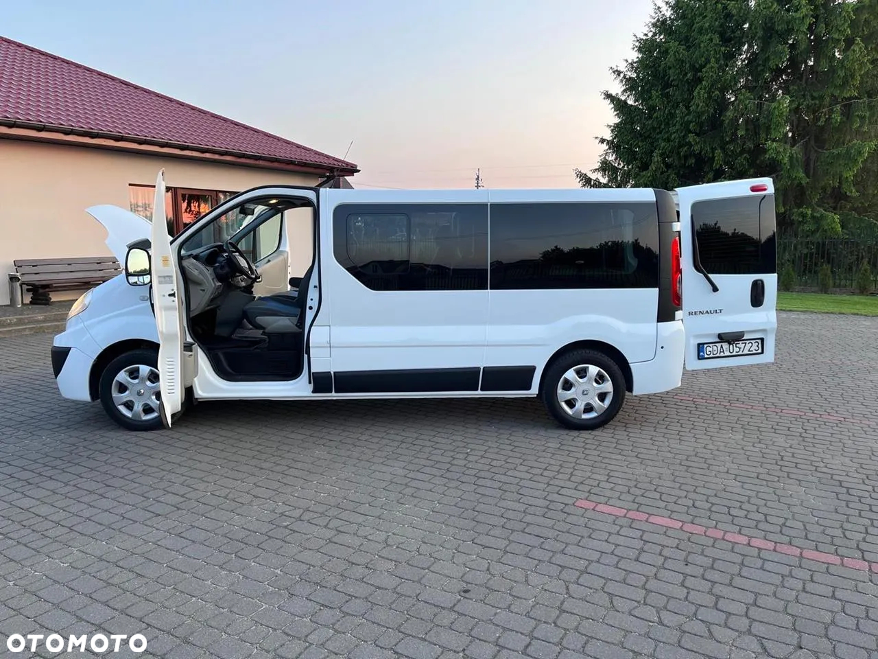 Renault Trafic L2H1 Pack Clim - 24