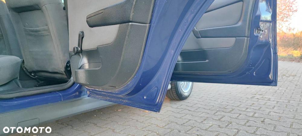 Opel Astra 1.6 GL / Club - 22