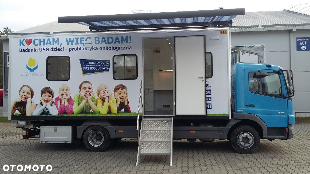 DRZWI TYLNE STR L+P Z MONTAŻEM POD WYMIAR - 11
