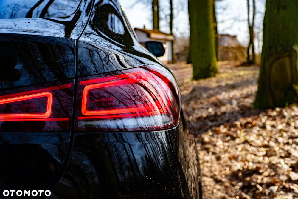Mercedes-Benz GLE - 12
