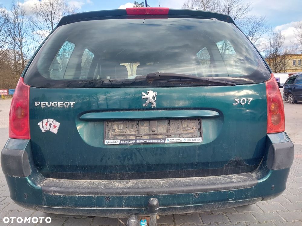 Peugeot 307 SW Kombi silnik 1.6 16v Benzyna skrzynia biegów drzwi klapa zderzak maska błotnik KSUD lampa szyba hak holowniczy moduł BSI BSM B4 osłona listwa fotel maglownica zacisk pompa panel konsola radio mechanizm wydech NA CZĘŚCI - 9