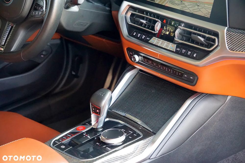 BMW M4 Competition M xDrive - 37