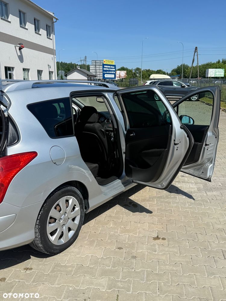 Peugeot 308 - 7