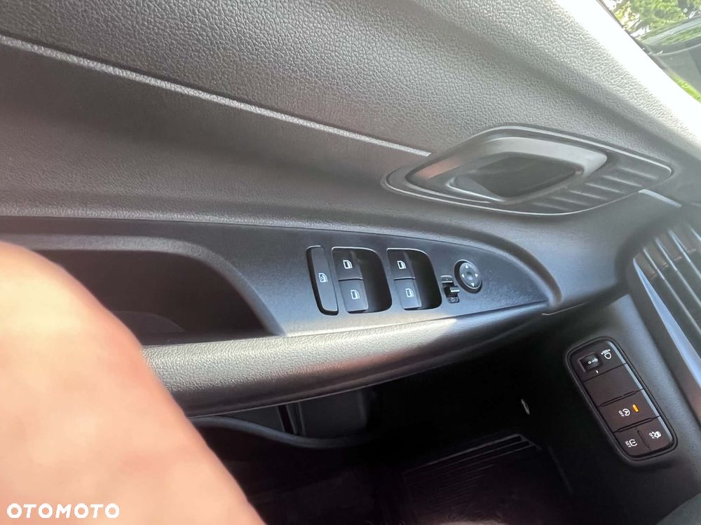Hyundai i20 - 13