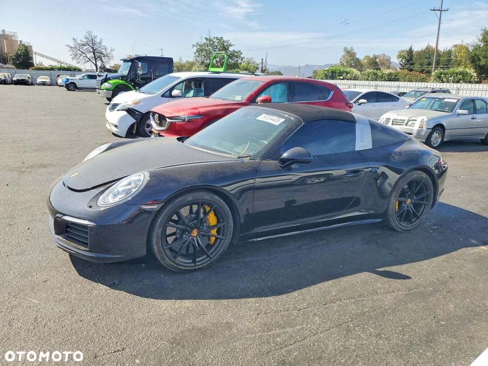 Porsche 911 - 1