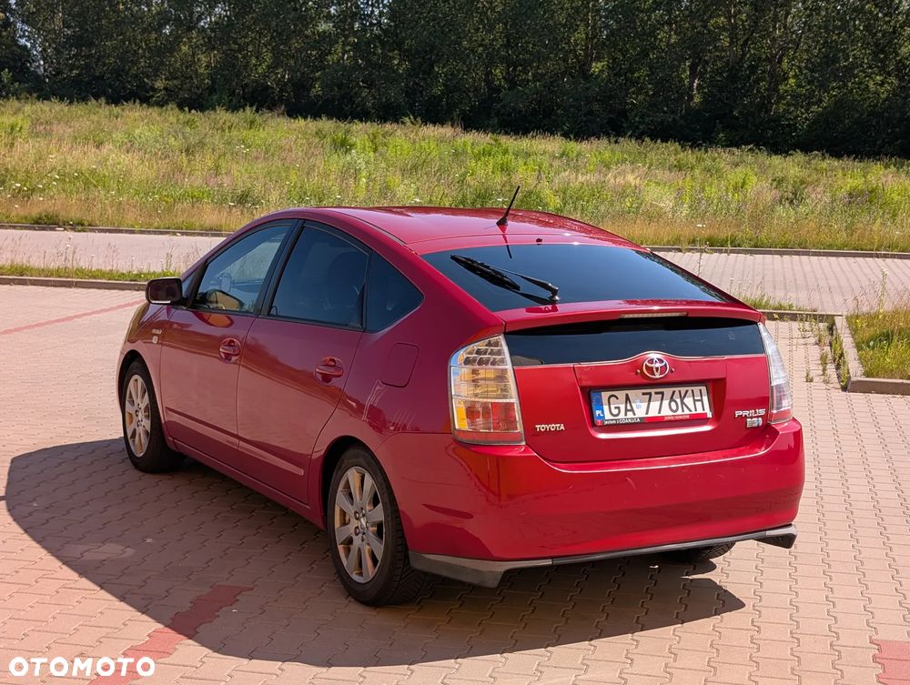 Toyota Prius 1.5 VVT-i Sol - 5