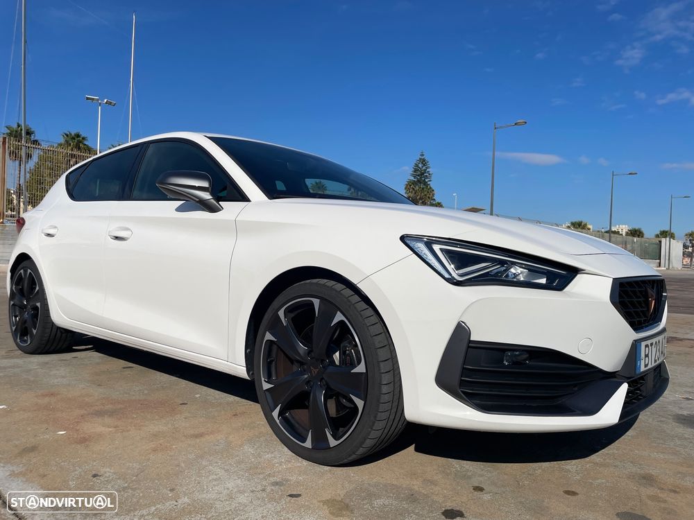 Cupra Leon 1.4 e-Hybrid VZ DSG - 1