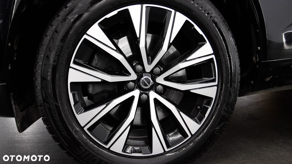Volvo XC 60 B4 D AWD Plus Dark - 10