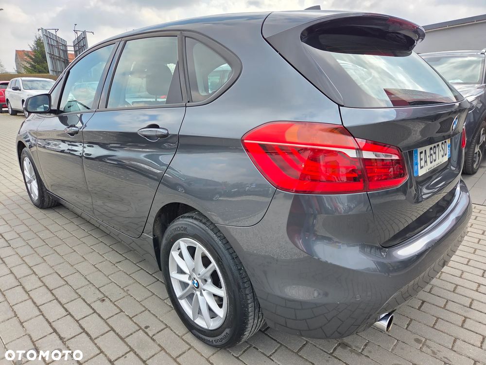 BMW Seria 2 218i Advantage - 4
